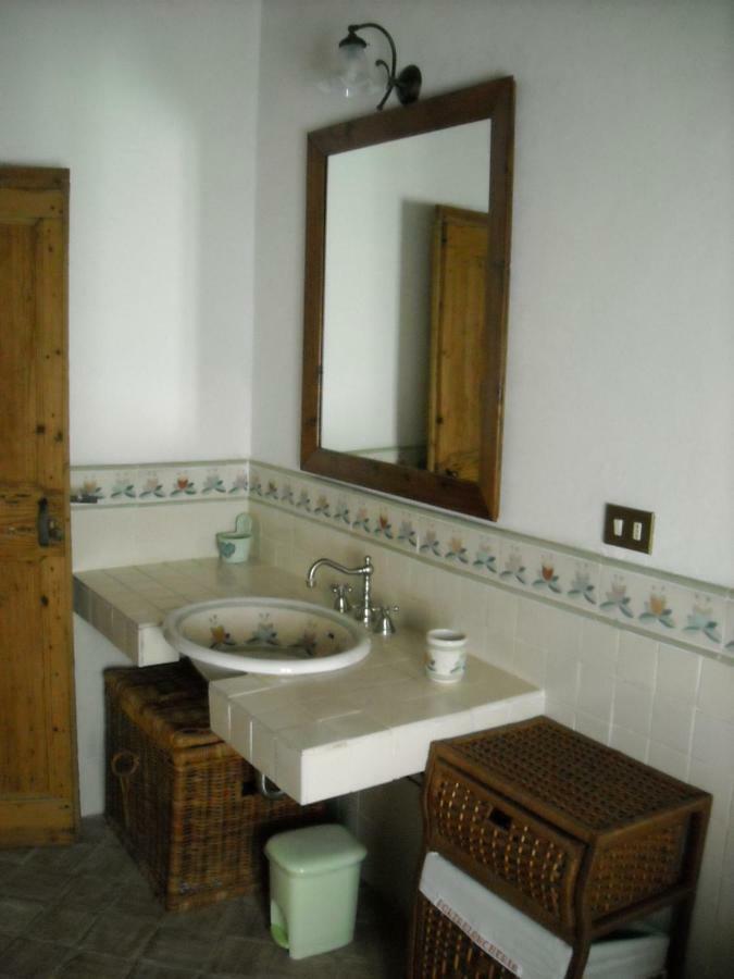 Cascinale La Mimosa Bed & Breakfast Cupramontana Exterior photo